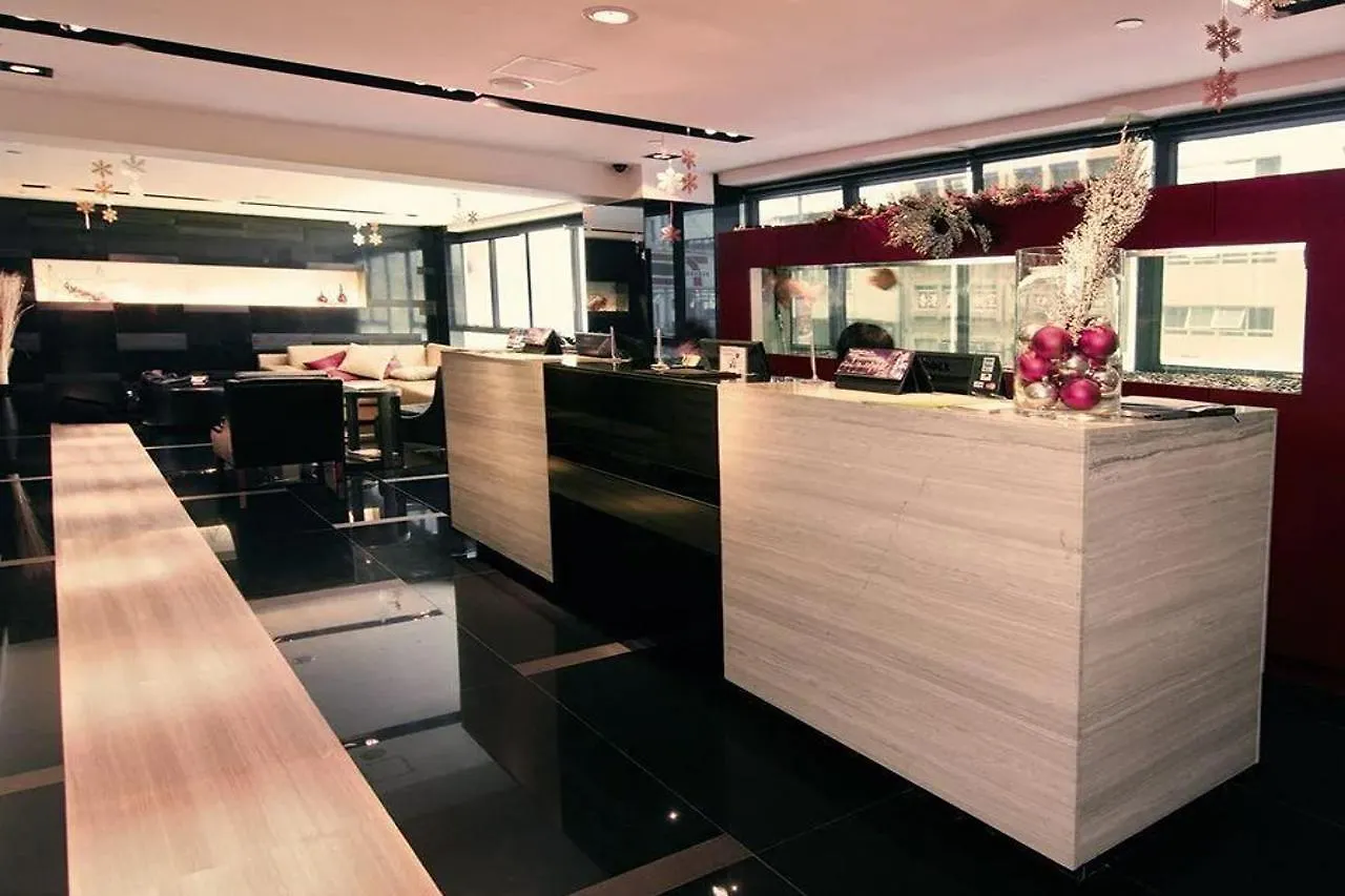 House Hotel Hong Kong 3*,  China